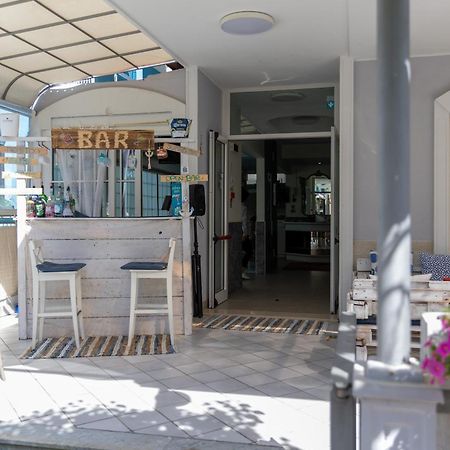 B&B Villa Madana Rimini Exterior foto