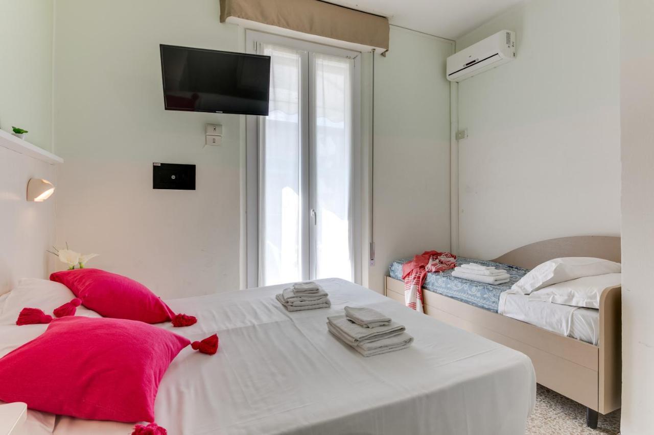 B&B Villa Madana Rimini Exterior foto